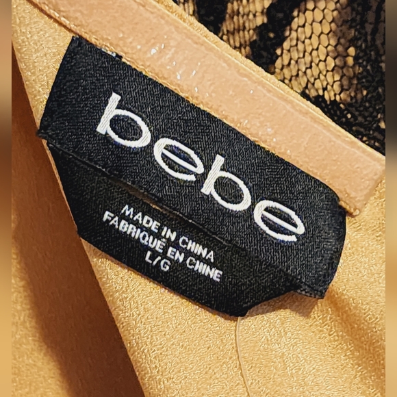 Strapless lace skater dress - Picture 3 of 3